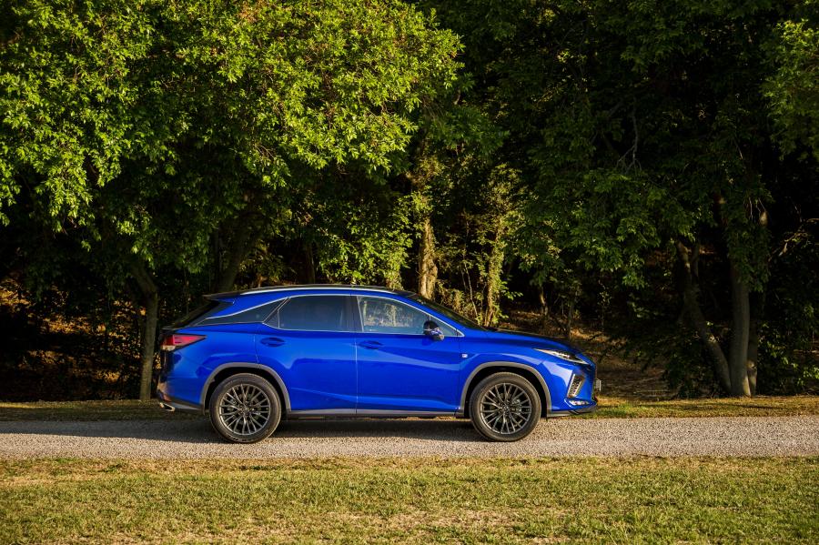  Lexus RX350 F-Sport 2019 года  (ZA) (фото 24 из 36)